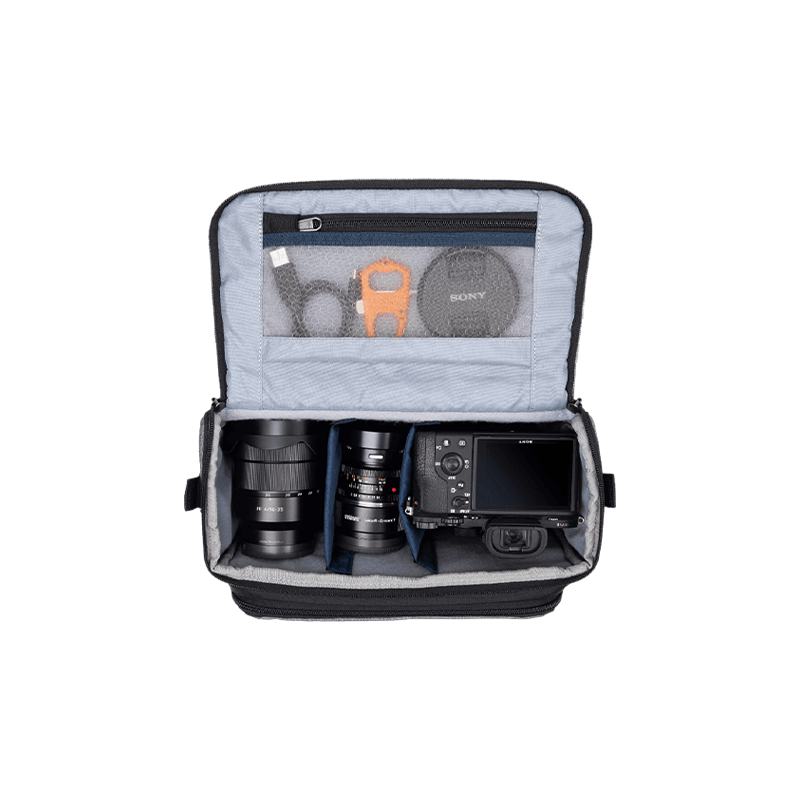 BTT37976 thinkTANK Mirrorless Mover 30 V2 (Marine Blue) -web_D5