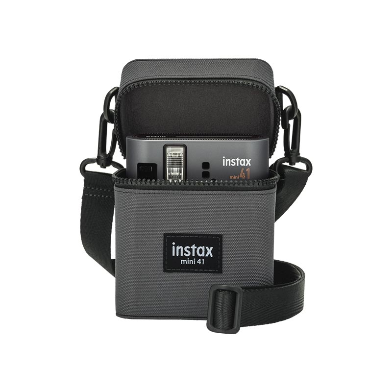 AFJ39302-FUJIFILM-Camera-Case-Mini-41-web_D4