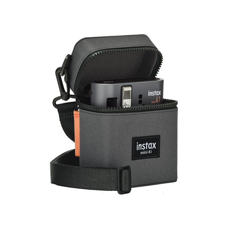 AFJ39302-FUJIFILM-Camera-Case-Mini-41-web_D5