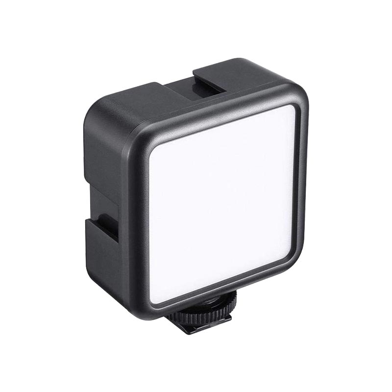 SAC39340-ULANZI-VL49-Black-Mini-LED-Video-Light-web_D4